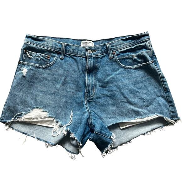Abercrombie & Fitch Pants - Abercrombie & Fitch Women's Boyfriend Short Midrise Distressed Medium Wash Sz16